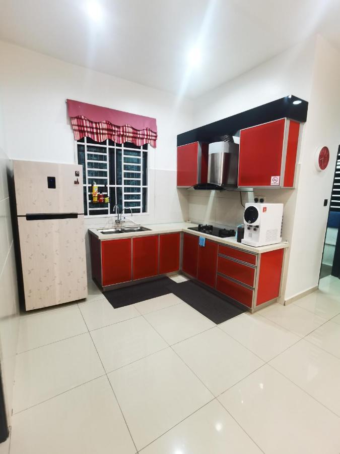 Bandar Melaka Family Bungalow Private Pool Bbq Wifi Netflix 外观 照片
